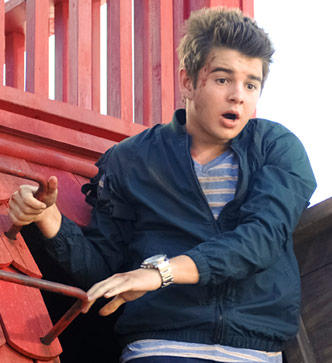 Jack-Griffo-Maile-Graduate-Jinxed-Nickelodeon